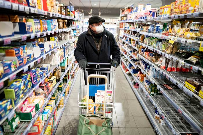 Инфлацията в България през февруари достигна двуцифрено число и вече